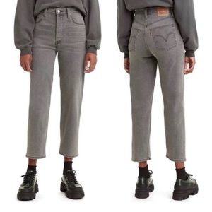 Levi’s Ribcage Straight Ankle